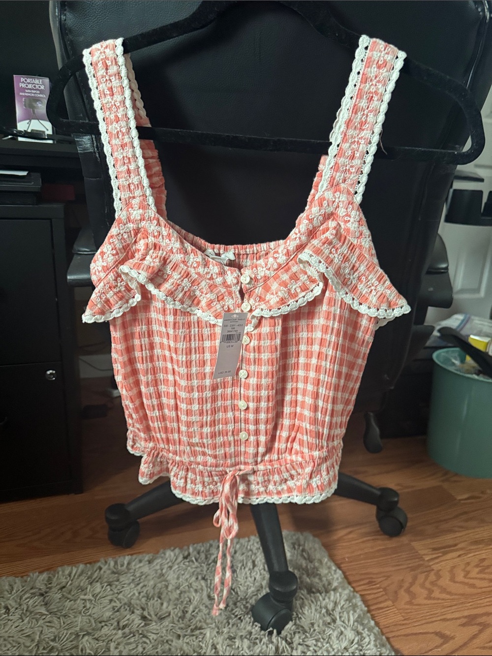 American Eagle v neck cinch cami